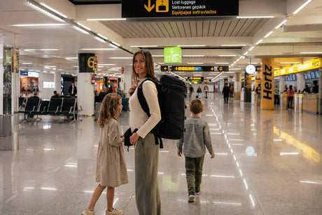 Rejse med børn – guide, pakkeliste og tips til flyrejsen