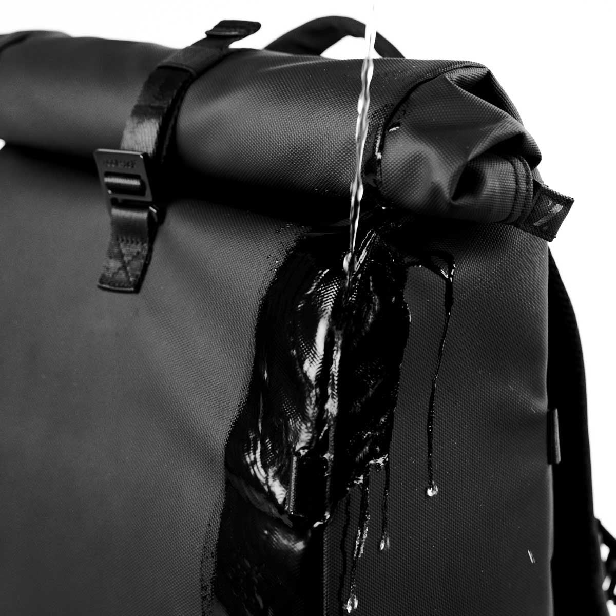 The Rolltop 21L